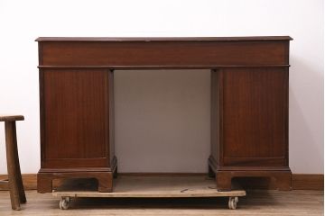 ヴィンテージ　DREXEL HERITAGE (ドレクセルヘリテイジ)　マホガニー材　洗練された大人の雰囲気醸し出す両袖デスク(机、在宅ワーク、在宅用ワークデスク、ビンテージ)(R-047611)