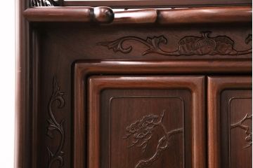 中古　国産指物家具　紫檀(シタン)材　高級品!漆塗りが上品な和の雰囲気を醸し出す飾り棚(茶棚、違い棚、戸棚、収納棚)(R-047625)