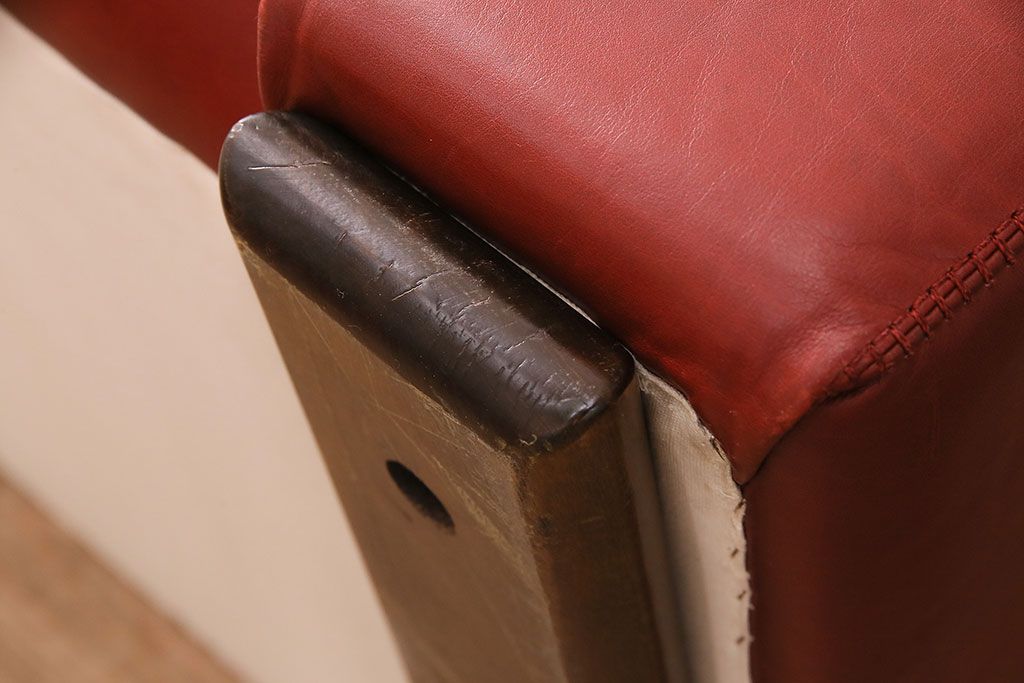 中古　スペイン製　VAROSA VALENTI(バロッサ バレンティ)　高級品!大人な雰囲気を醸し出す二人掛けソファ　定価約100万円　(R-047628)