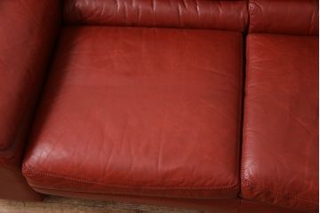 中古　スペイン製　VAROSA VALENTI(バロッサ バレンティ)　高級品!大人な雰囲気を醸し出す二人掛けソファ(定価約100万円)(2人掛け、ラブソファ、アームソファ)(R-047628)