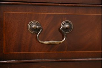 イギリスアンティーク　マホガニー材　象嵌入り　優雅でクラシックな雰囲気を醸し出すライティングビューロー(ビューロー、ブックケース、簿記机、収納棚、本箱)(R-047629)
