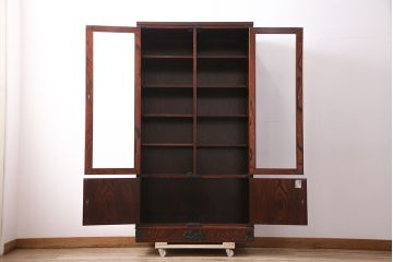 中古　伝統民芸　岩谷堂箪笥　No.233　拭き漆塗りが上品なキャビネット(書棚、本箱、ブックケース)(定価約45万円)