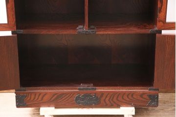 中古　伝統民芸　岩谷堂箪笥　No.233　拭き漆塗りが上品なキャビネット(書棚、本箱、ブックケース)(定価約45万円)