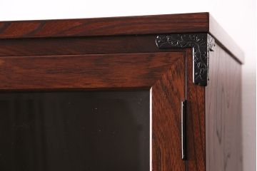 中古　伝統民芸　岩谷堂箪笥　No.233　拭き漆塗りが上品なキャビネット(書棚、本箱、ブックケース)(定価約45万円)