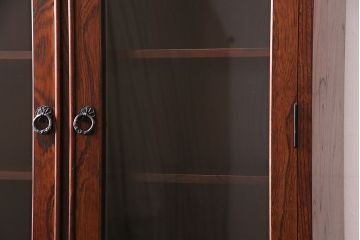 中古　伝統民芸　岩谷堂箪笥　No.233　拭き漆塗りが上品なキャビネット(書棚、本箱、ブックケース)(定価約45万円)