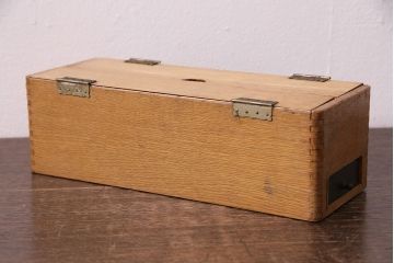 昭和レトロ　ナラ材　黒檀製そろばん付きの珍しい小物入れ(木箱、小物収納、算盤)(R-047636)