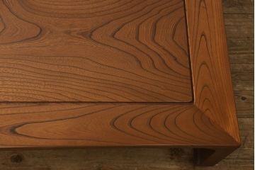 和製アンティーク　総ケヤキ材を使用した、シンプルで上品な佇まいが魅力の座卓(ローテーブル)(R-047638)