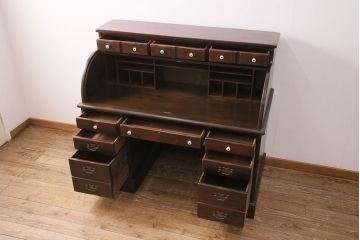 海外ヴィンテージ　ETHAN ALLEN(イーセンアーレン)　丸みのある蛇腹式の扉がお洒落なロールトップデスク(机、在宅ワーク、在宅用ビンテージ)(R-047641)
