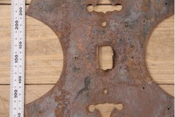 アンティーク雑貨　使い込まれた風合いがかっこ良い蔵戸の飾り金具(ディスプレイ雑貨、蔵戸パーツ)(R-047644)