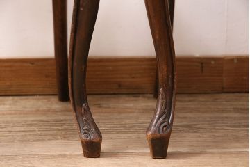 イギリスアンティーク　彫りがアクセントになったマホガニー材製のバルーンバックチェア2脚セット(ダイニングチェア、椅子)(R-047656)
