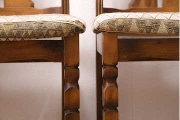 和製ヴィンテージ　カリモク家具(karimoku)　エキゾチックな雰囲気を醸し出すブナ材製のチェア4脚セット(ダイニングチェア、椅子、ビンテージ、バラ売り可能)(R-047657)