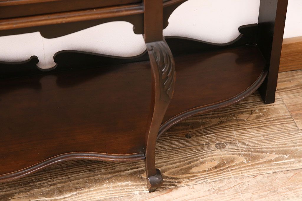 アンティーク　イギリス　エドワーディアン様式　高級品!!　優雅な空間を演出してくれるマホガニー材製のパーラーキャビネット(飾り棚、収納棚)(R-047665)