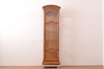 中古　アメリカ輸入モデル　DREXEL HERITAGE(ドレクセルヘリテイジ)　エレガントな佇まいが魅力的な縦長シルエットのキュリオケース(飾り棚、コレクションケース、ガラスケース)(R-047666)