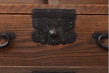 和製アンティーク　明治期　ケヤキ材の杢目が魅力的な帳場箪笥(時代箪笥、収納箪笥)(R-047674)