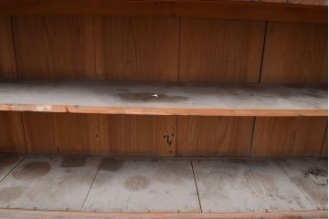 和製アンティーク　幅がたっぷりあるレトロなカウンターテーブル(サイドボード、収納棚)(R-047676)