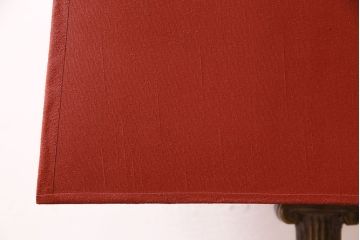 海外　ビンテージ照明　赤・シェード　ブロンズ像　華やかな空間を演出してくれるスタンドライト(照明、フロアスタンド)(R-047687)