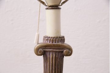 海外　ビンテージ照明　赤・シェード　ブロンズ像　華やかな空間を演出してくれるスタンドライト(照明、フロアスタンド)(R-047687)