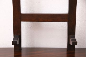 中古　松本民芸家具　和と洋どちらの空間にも合わせやすい大人の雰囲気漂う小鏡台(ミラー、引き出し付き)(R-047688)