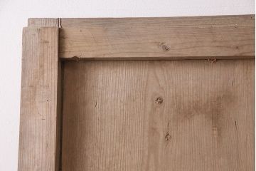 アンティーク建具　経年による風合いが渋いかっこ良さを醸し出す鉄板蔵戸(鉄扉、玄関戸、建具、引き戸)(R-047696)