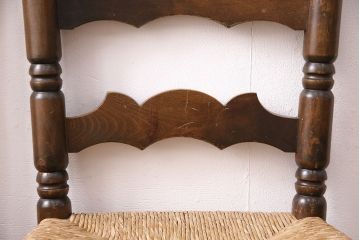 和製ビンテージ　特徴的なラダーバックのデザインが魅力的なラッシチェア2脚セット(ダイニングチェア、椅子)(R-047705)