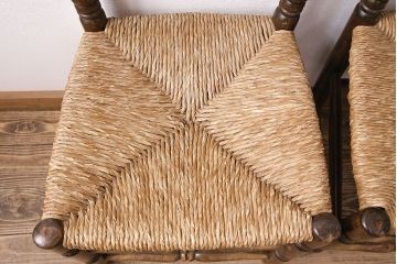 和製ビンテージ　特徴的なラダーバックのデザインが魅力的なラッシチェア2脚セット(ダイニングチェア、椅子)(R-047705)