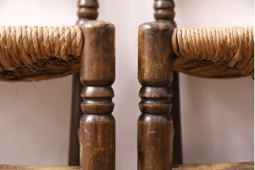 和製ビンテージ　特徴的なラダーバックのデザインが魅力的なラッシチェア2脚セット(ダイニングチェア、椅子)(R-047705)