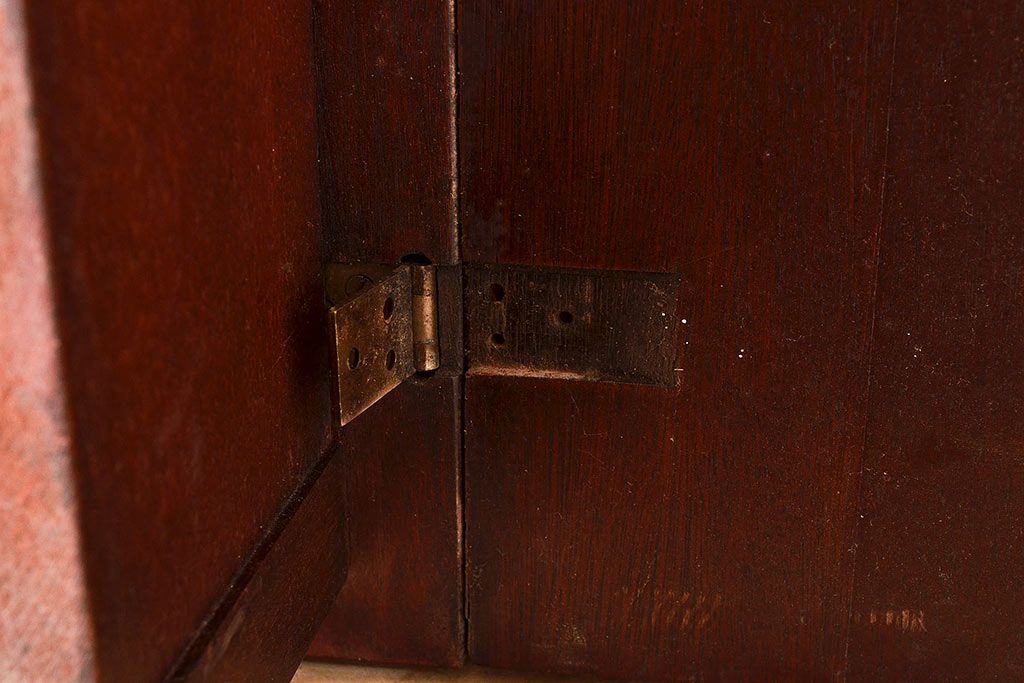 イギリスアンティーク クラシカルな佇まいが魅力的なマホガニー材製のバタフライセンターテーブル(エクステンション、ローテーブル)(R-047709)