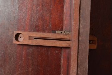 イギリスアンティーク　クラシカルな佇まいが魅力的なマホガニー材製のバタフライセンターテーブル(エクステンション、ローテーブル)(R-047709)