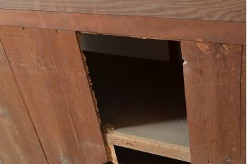 和製アンティーク　たっぷり収納できるシンプルな重ね戸棚(収納棚、食器棚、キャビネット)(R-047713)