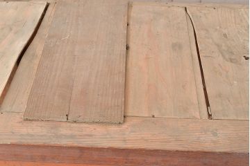 和製アンティーク　たっぷり収納できるシンプルな重ね戸棚・上段(収納棚、食器棚、キャビネット)(R-047714)