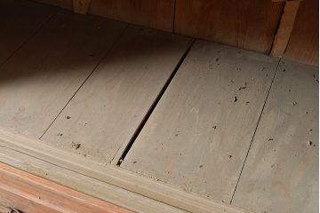 和製アンティーク　たっぷり収納できるシンプルな重ね戸棚・下段(収納棚、食器棚、キャビネット)(R-047715)