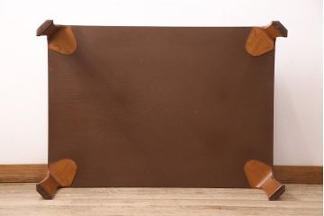 ビンテージ　天童木工　ローズウッド材の流れるような木目が存在感抜群の座卓(ローテーブル)(R-047726)