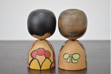 秋田　三浦節子　創作こけし6体　絵馬1枚(わらしっこ)(R-047730)