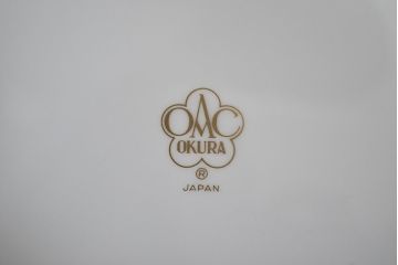 大倉陶園　ブルーローズ　花瓶　共箱　定価43,200円(花器、フラワーベース)(R-047731)