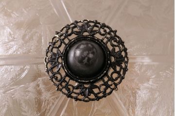 アンティーク照明　昭和初期　摺ガラス地結霜ガラス　上品で凝った作りが魅力的なグローブ照明(ガラスシェード、天井照明、吊り下げ照明)(R-047780)
