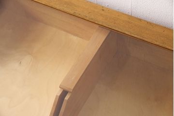 イギリスアンティーク　温かみのあるレトロな雰囲気が魅力的なシャツケース(ガラスケース、ショーケース)(R-047786)