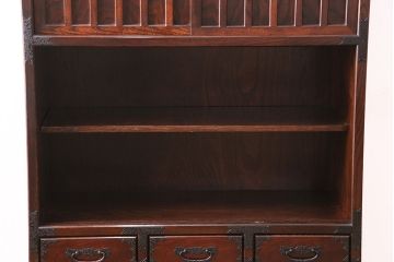 中古　志太民芸家具　懐かしさとモダンな雰囲気をを兼ね備えた格子茶たんす(水屋、和箪笥、収納棚)(R-047787)