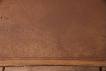 イギリスビンテージ　MAPLE　QUALITY　レザートップが高級感を高めるメープル材製のデスク(机、在宅ワーク、在宅用ワークデスク、メイプル)(R-047790)