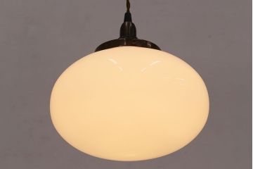 アンティーク照明　コロンとした丸いフォルムが可愛らしいレトロなペンダントライト(天井照明)(R-047794)