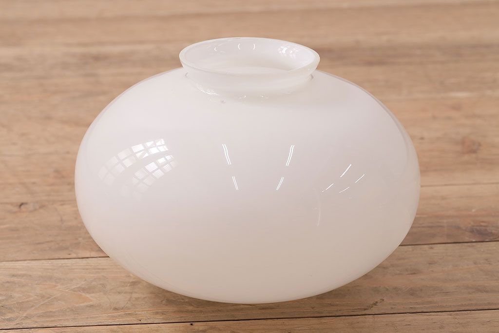 アンティーク照明　コロンとした丸いフォルムが可愛らしいレトロなペンダントライト(天井照明)(R-047794)