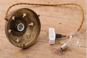 アンティーク照明　コロンとした丸いフォルムが可愛らしいレトロなペンダントライト(天井照明)(R-047794)