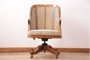 中古　ドレクセルヘリテイジ・ジャパン　Cameo Classics(キャメオクラシックス)　エレガントで格調高い雰囲気漂うマホガニー材製のデスクチェア(回転椅子)(定価約40万円)(R-047798)