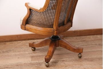 中古　ドレクセルヘリテイジ・ジャパン　Cameo Classics(キャメオクラシックス)　エレガントで格調高い雰囲気漂うマホガニー材製のデスクチェア(回転椅子)(定価約40万円)(R-047798)