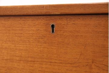 北欧ビンテージ　チーク材製　北欧生まれ!木の温もりを感じるライティングビューロー(デスク、簿記机、在宅ワーク、在宅用収納棚)(R-047800)