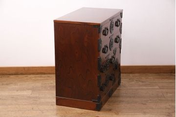 中古　民芸家具　岩谷堂箪笥　北上B型　優美な牡丹金具が豪華な印象を与えるチェスト(和タンス、引き出し)(R-047802)