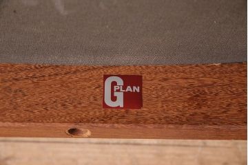 イギリスヴィンテージ　G-PLAN(ジープラン)　北欧テイストの心安らぐ空間づくりにおすすめなチーク材製チェア2脚セット(ダイニングチェア、椅子、ビンテージ)(R-047803)