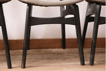 北欧ビンテージ　G-PLAN(ジープラン)　羽を広げたようなユニークなデザインが魅力的なチェア4脚セット(バタフライチェア、ダイニングチェア、椅子)(R-047807)