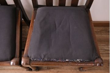 イギリスアンティーク　オーク材　落ち着いた雰囲気が魅力のシンプルなチェア4脚セット(ダイニングチェア、椅子)(R-047809)