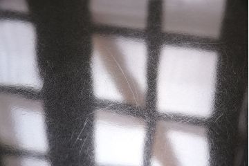 アンティーク　ケヤキ材製　異素材の組み合わせがお洒落な小振りの座卓(センターテーブル、ローテーブル)(R-047817)