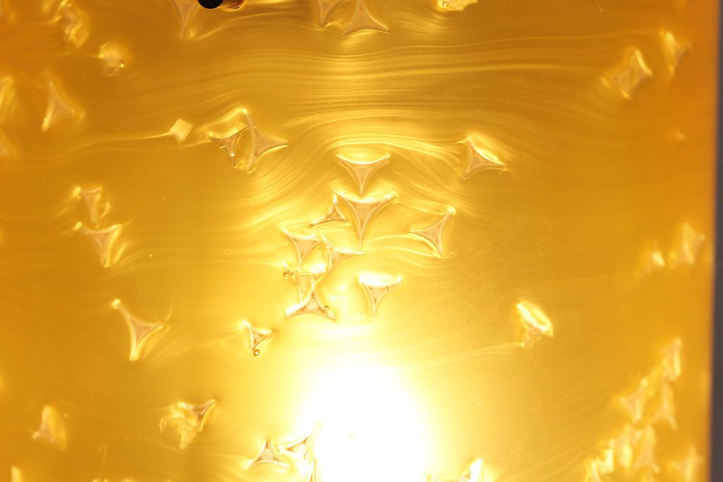 ビンテージ照明　イエローカラーが空間を華やかにしてくれる天井照明(ペンダントライト、吊り下げ照明)(R-047818)